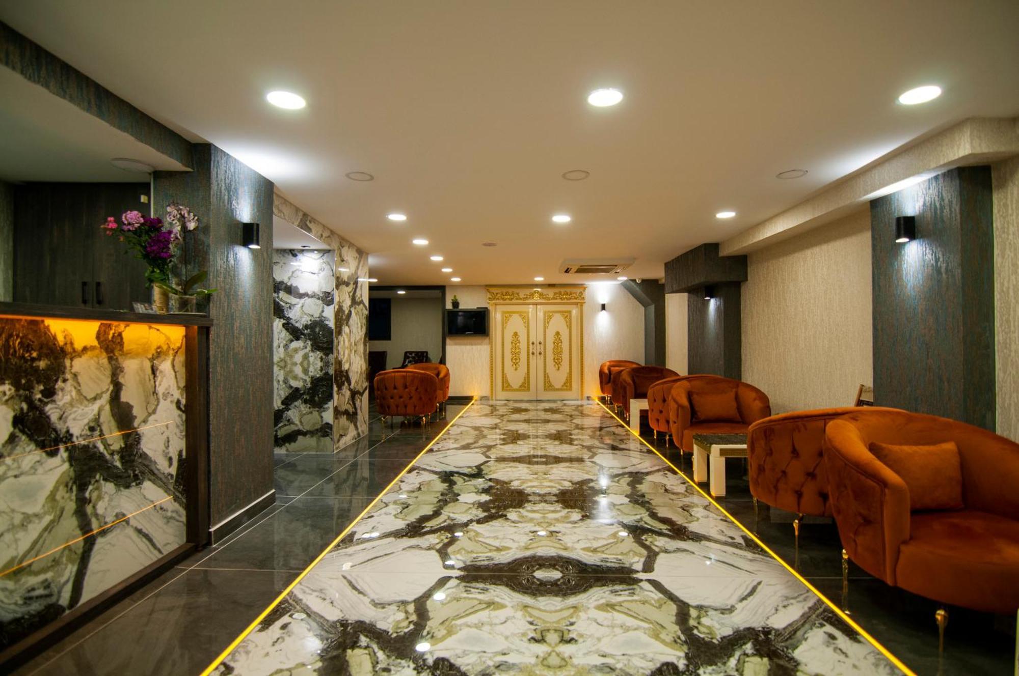 Vali Hotel 3*